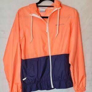 COLUMBIA Size Xs Water Repellent Lightweight Jacket In Tangerine & Blue
